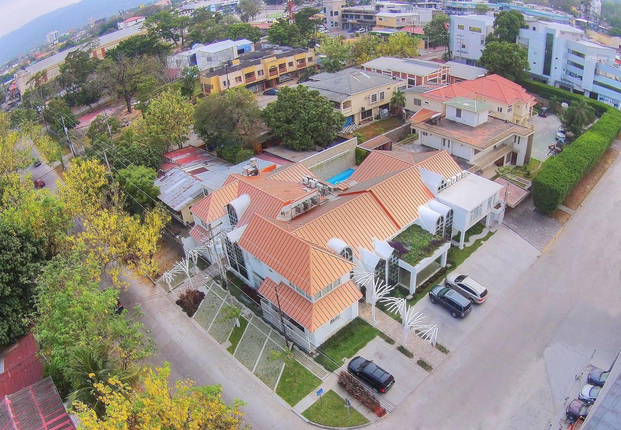 Isabella Boutique Hotel San Pedro Sula Exterior photo