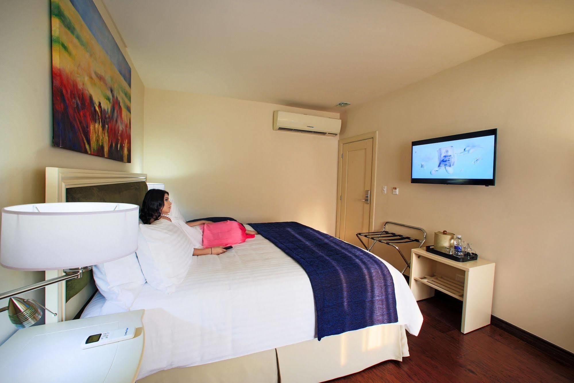Isabella Boutique Hotel San Pedro Sula Exterior photo
